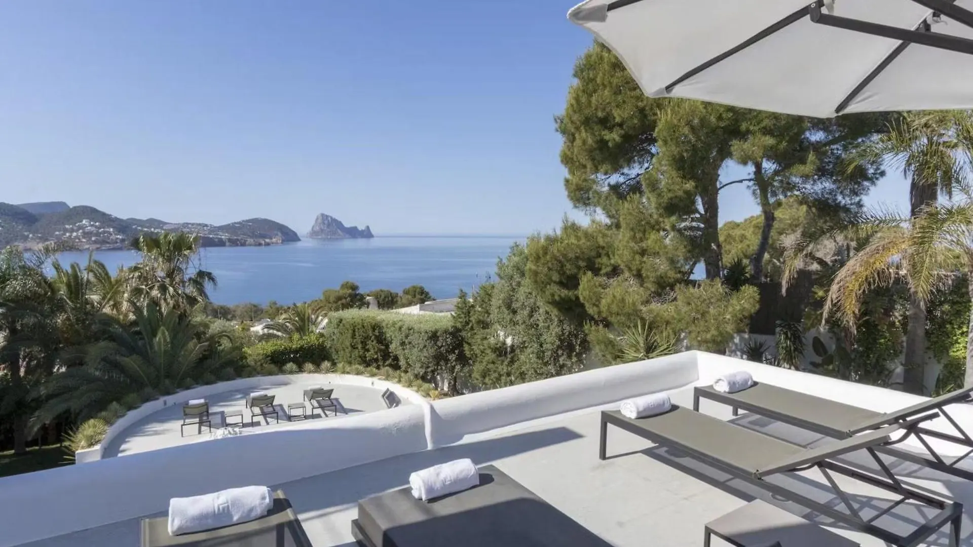 Ibizian Villa With Sea-Views San José