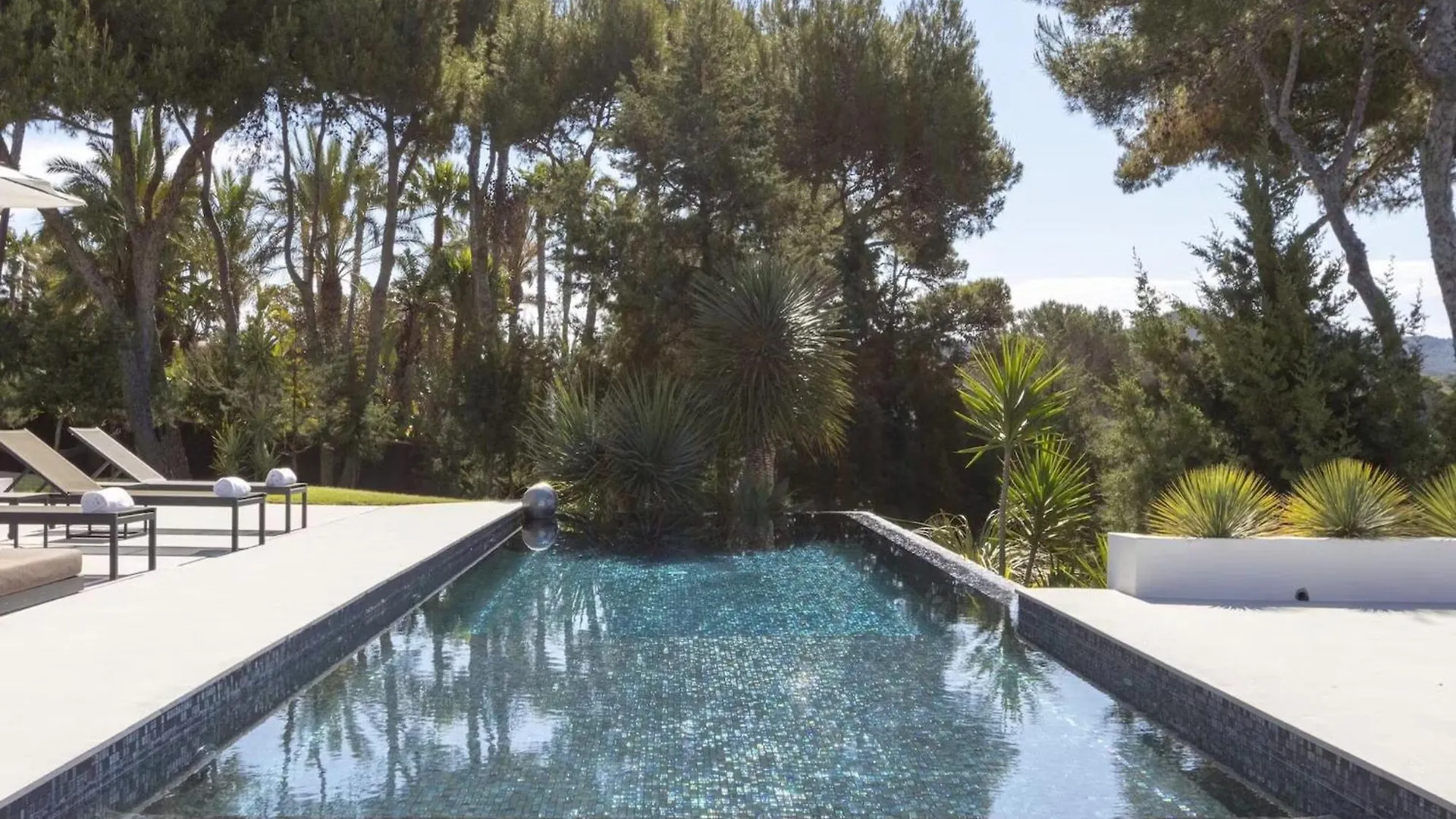 Ibizian Villa With Sea-Views San José